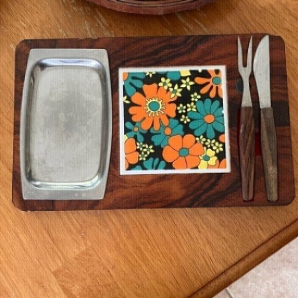 Vintage Cheese Charcuterie Board Appetizer - Picture 3 of 9